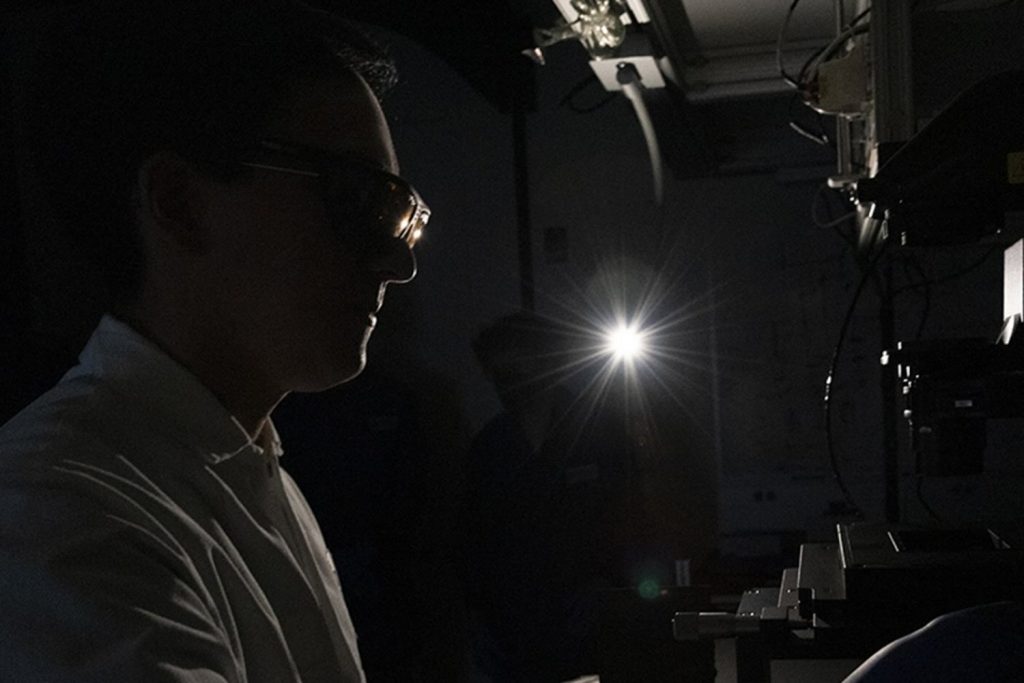 Single-molecule tracker illuminates workings of cancer-related proteins